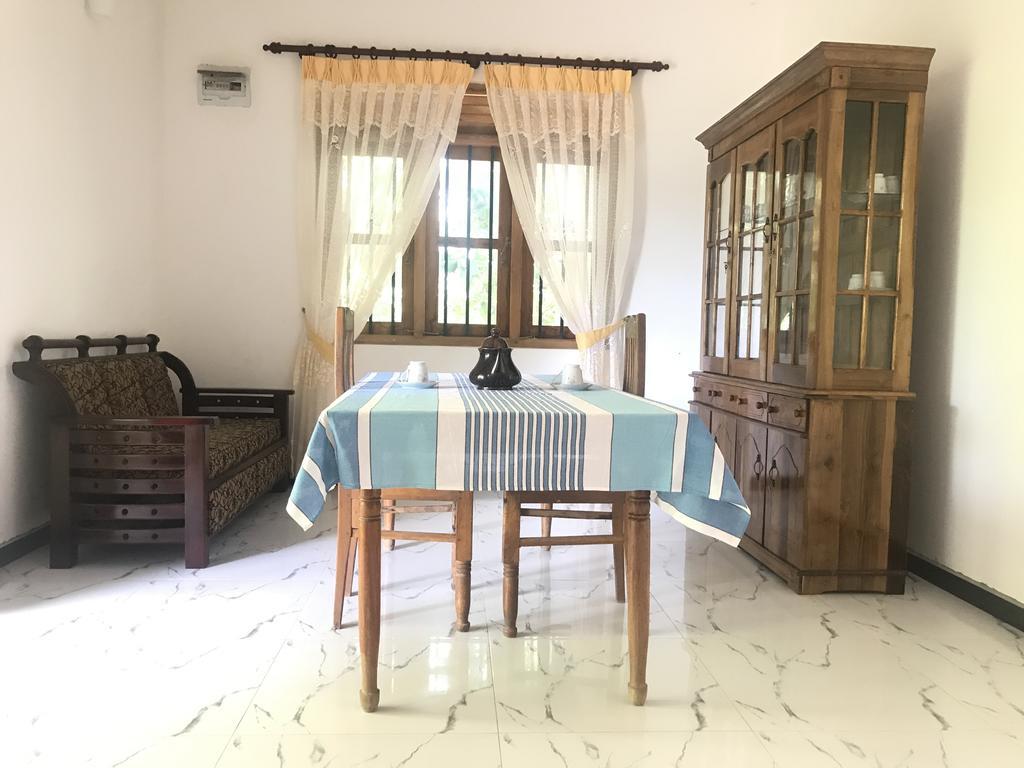 Mount Nature Villa Хиккадува Экстерьер фото
