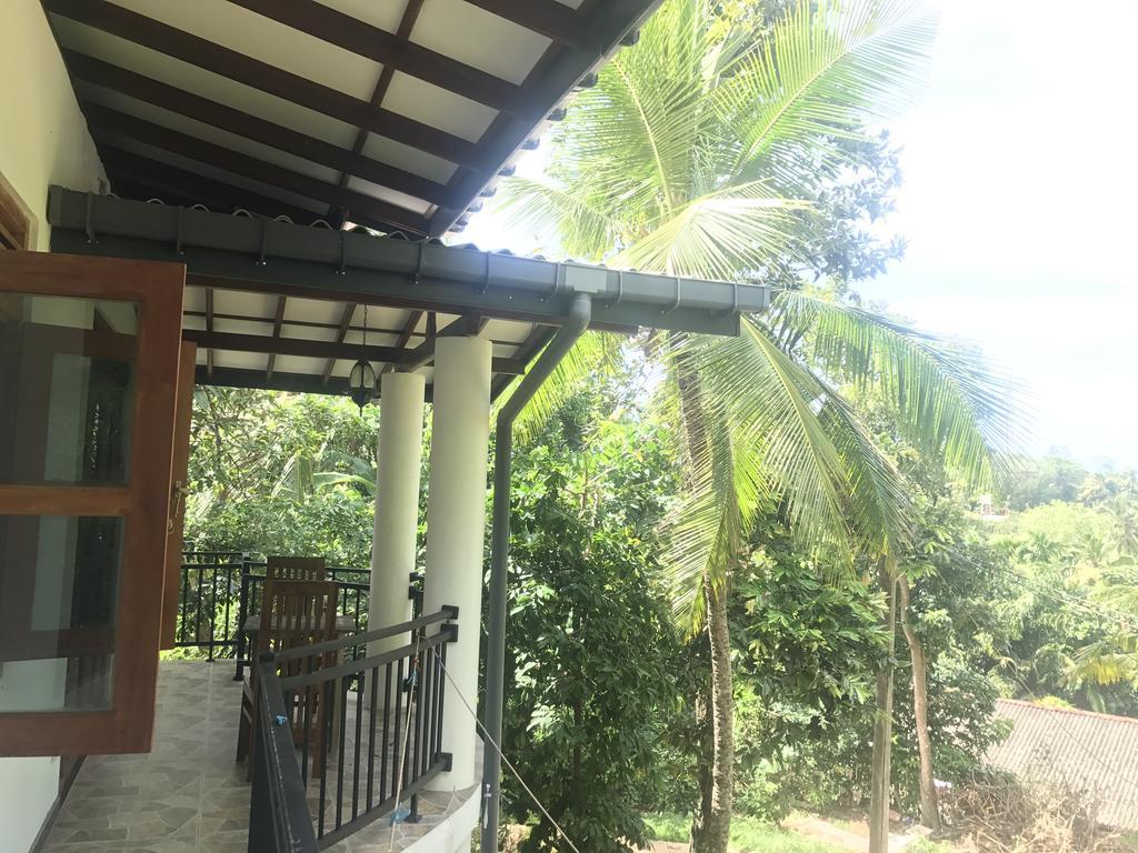 Mount Nature Villa Хиккадува Экстерьер фото